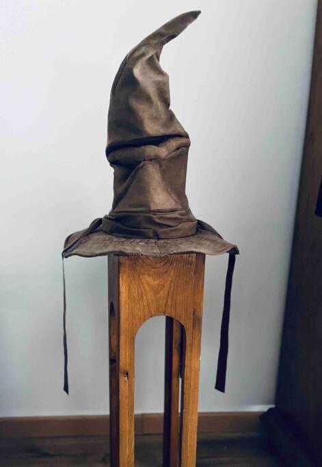 La Chambre Des Secrets Perougien Pérouges المظهر الخارجي الصورة